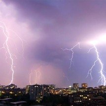 ‘Capital dos raios’ brasileira se tornou referência em estudar o fenômeno e atrai cientistas - Wikimedia Commons/Boby Dimitrov 