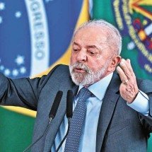 A fábula darwinista, a crise com o Congresso e os riscos que Lula corre - Evaristo Sá/AFP