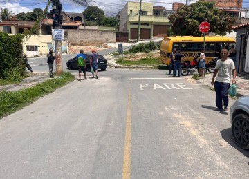 Homem morre em acidente entre moto e van escolar em Santa Luzia, na RMBH -  (crédito: Divulgação/PMSLuzia)