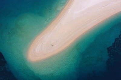 Dentre as muitas formações geológicas encontradas pela natureza, os bancos de areia são umas das mais fascinantes. -  (crédito: EclipseChasers/Pixabay)