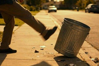 Você sabe por que dizemos ‘chutar o balde’? -  (crédito: Tupi)