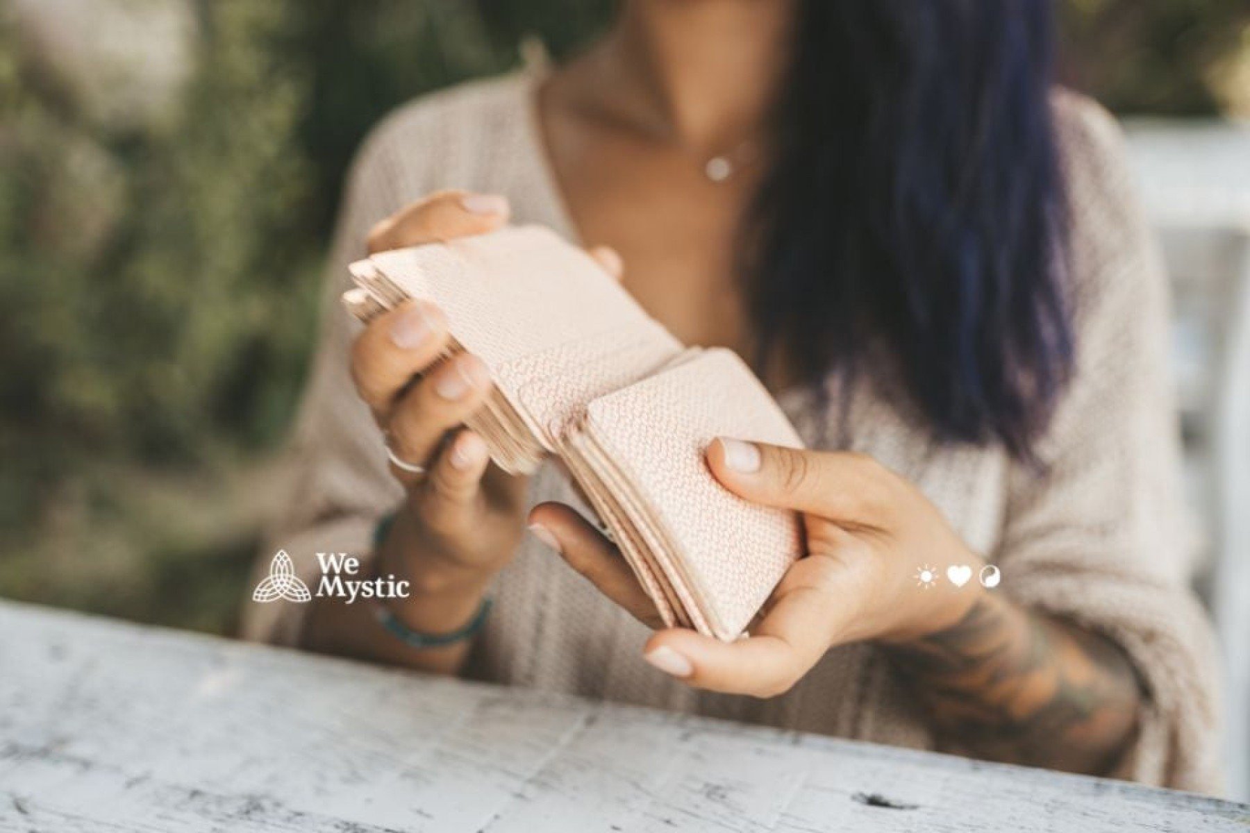 IA em leituras oraculares: até onde ela funciona e qual é o limite entre tecnologia e espiritualidade? - Wemystic