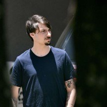 Renan evita detalhes sobre saúde de Bolsonaro após visita a hospital -  AFP