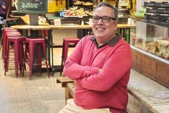 Fabrício Marques comemora 60 anos com antologia poética