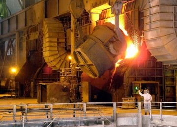 Usinas brasileiras são competitivas, mas se queixam da concorrência desleal de produtos vindos da Ásia -  (crédito: Sérgio Ferreira Rodrigues/Divulgação/Usiminas – 7/6/05)