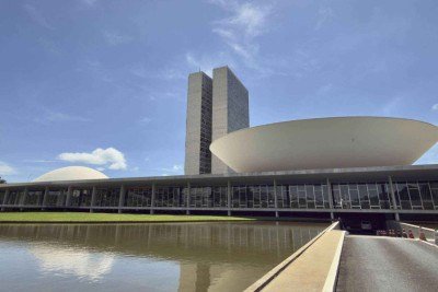 Data centers ampliam lobby para assegurar tributação especial -  (crédito: Platobr Economia)