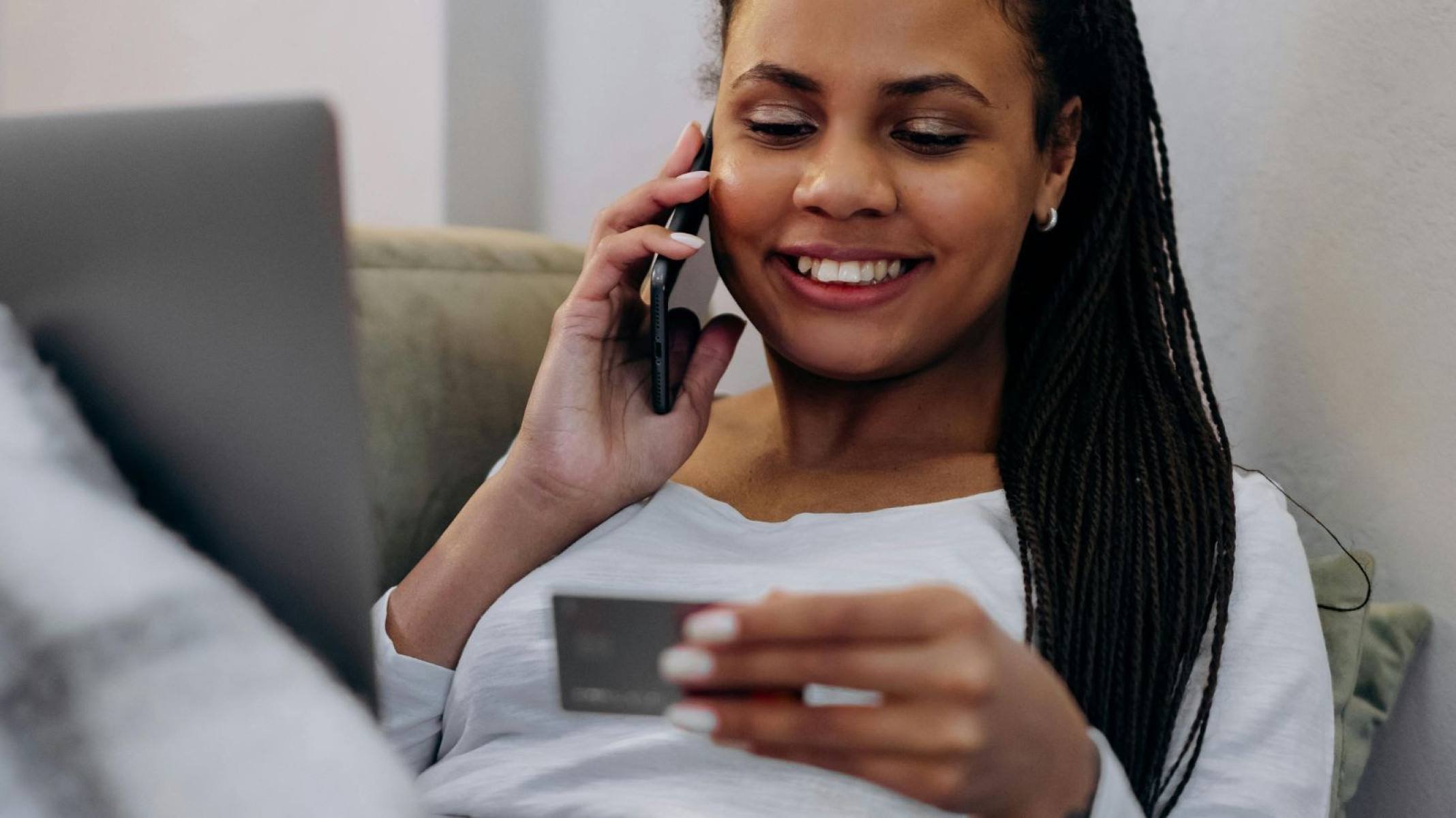 O cart&atilde;o &eacute; uma uma ferramenta poderosa para organizar as finan&ccedil;as, permitir compras maiores sem aperto