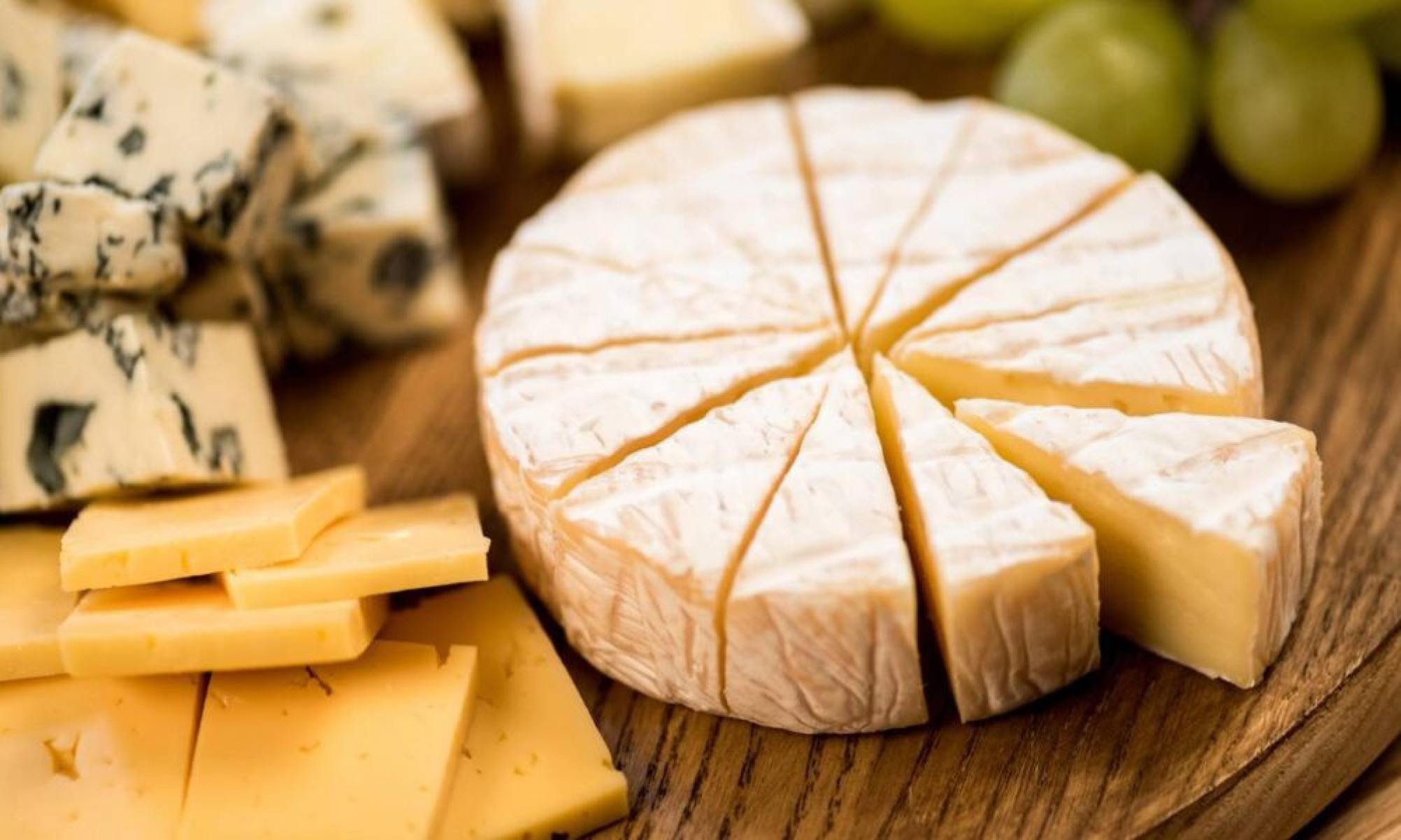 Como manter queijos frescos sem mofar na geladeira - Tupi