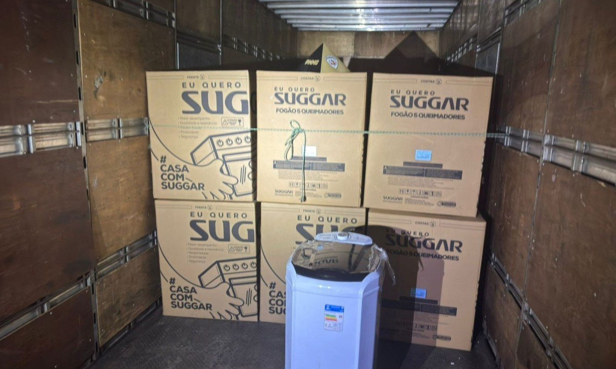 Quadrilha que desviava eletrodomésticos de empresa é presa em BH