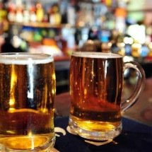 Chope a R$ 2,99 e rodízio grátis: Black Friday movimenta bares de BH - Agência Brasil