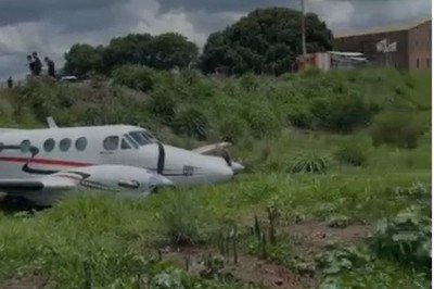 Avião cai em aeroporto em Pará de Minas -  (crédito: Reprodução)