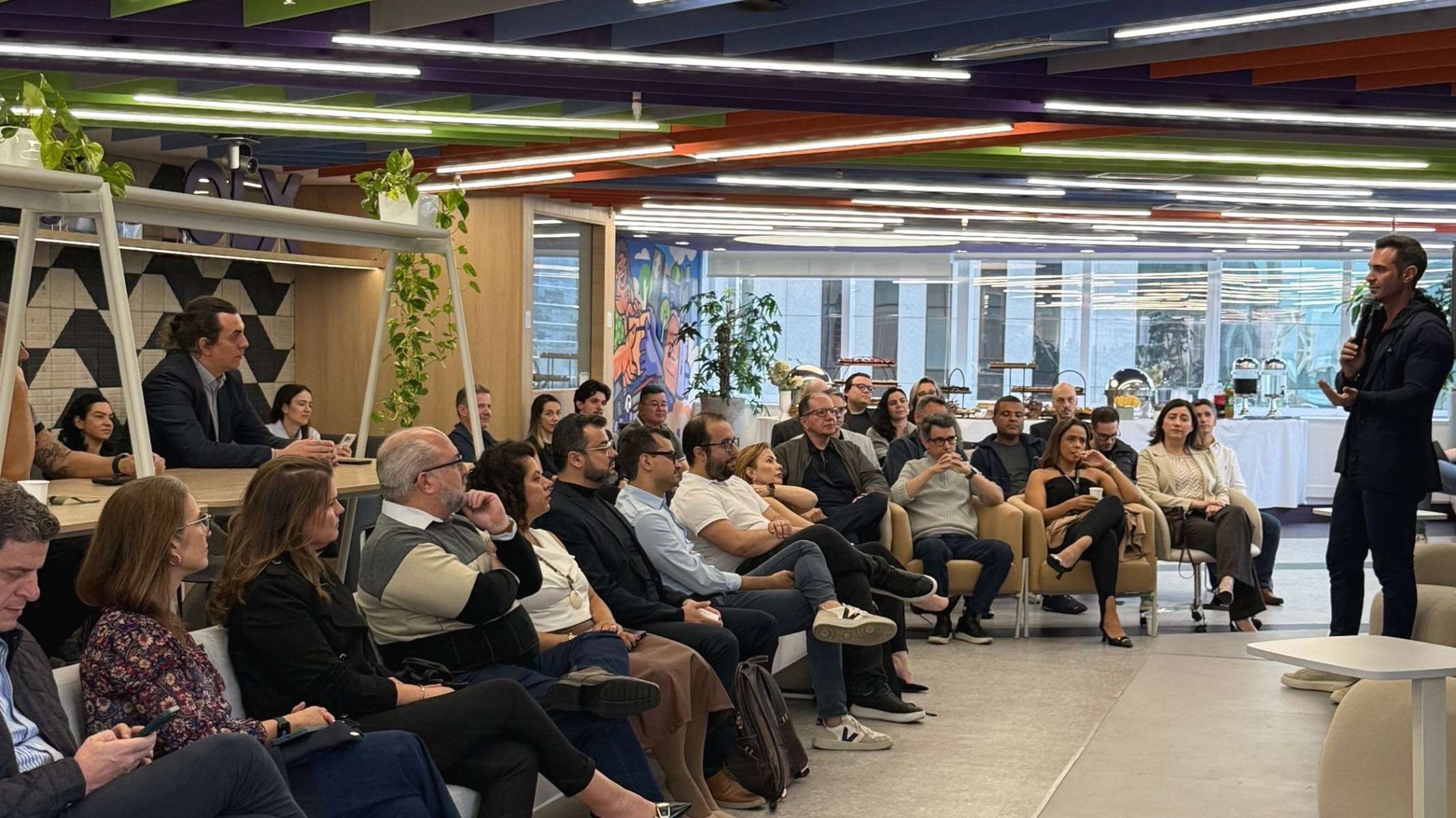 Livro reúne líderes de Produto e Tecnologia em São Paulo - DINO