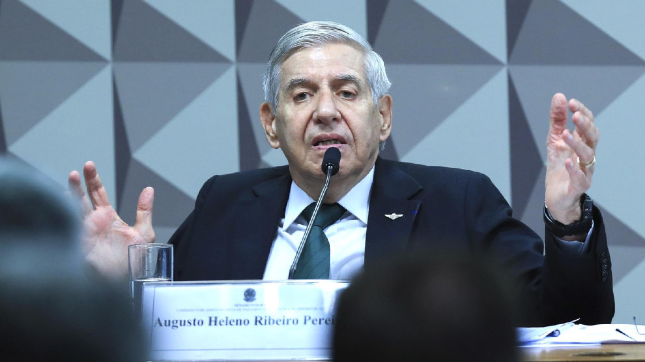 Prisão domiciliar: Heleno pode ser o primeiro dos seis presos a voltar pra casa