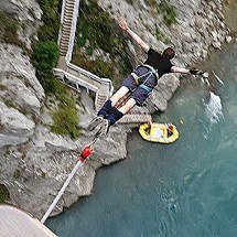 Destinos incríveis para saltar de bungee jumping - - Reprodução Youtube