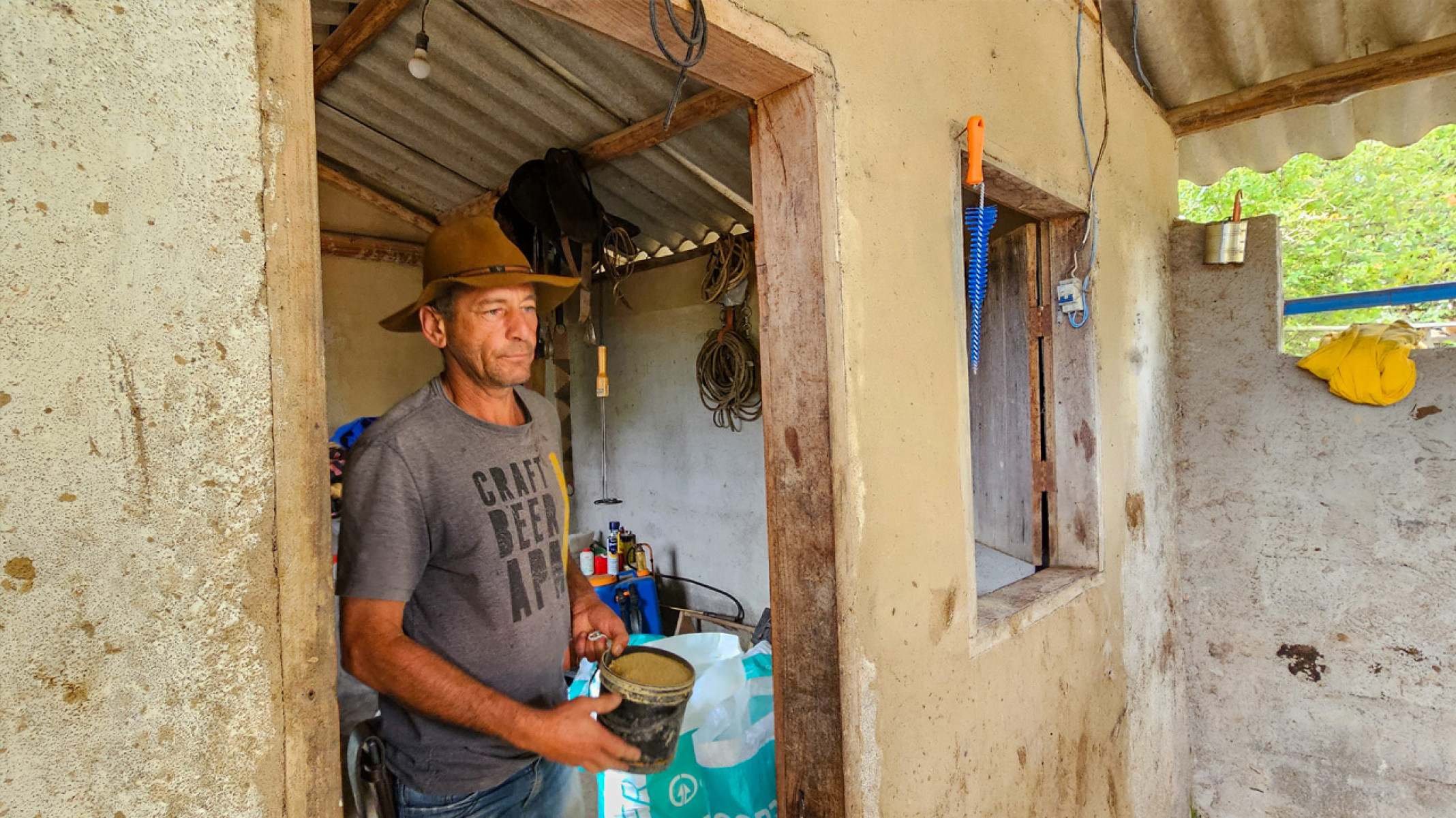 O produtor relata que vende os queijos com apenas um dia de fabricação, mas seu sonho é ter uma sala de maturação
-DIEGO VARGAS/SEAPA-MG/DIVULGAÇÃO