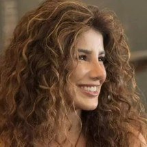 Em nova fase da carreira, Paula Fernandes diz que foi “boi de piranha” - Paula Fernandes Instagram 