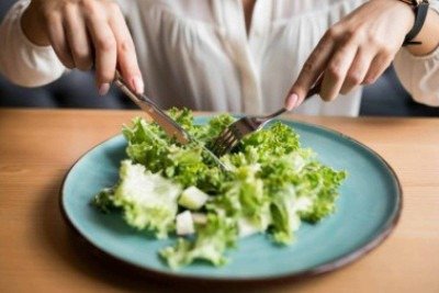 No contexto brasileiro, onde há forte valorização da imagem corporal, pressões estéticas podem contribuir para a adoção de padrões alimentares rígidos, diz pesquisador -  (crédito:  Senivpetro/Freepik)