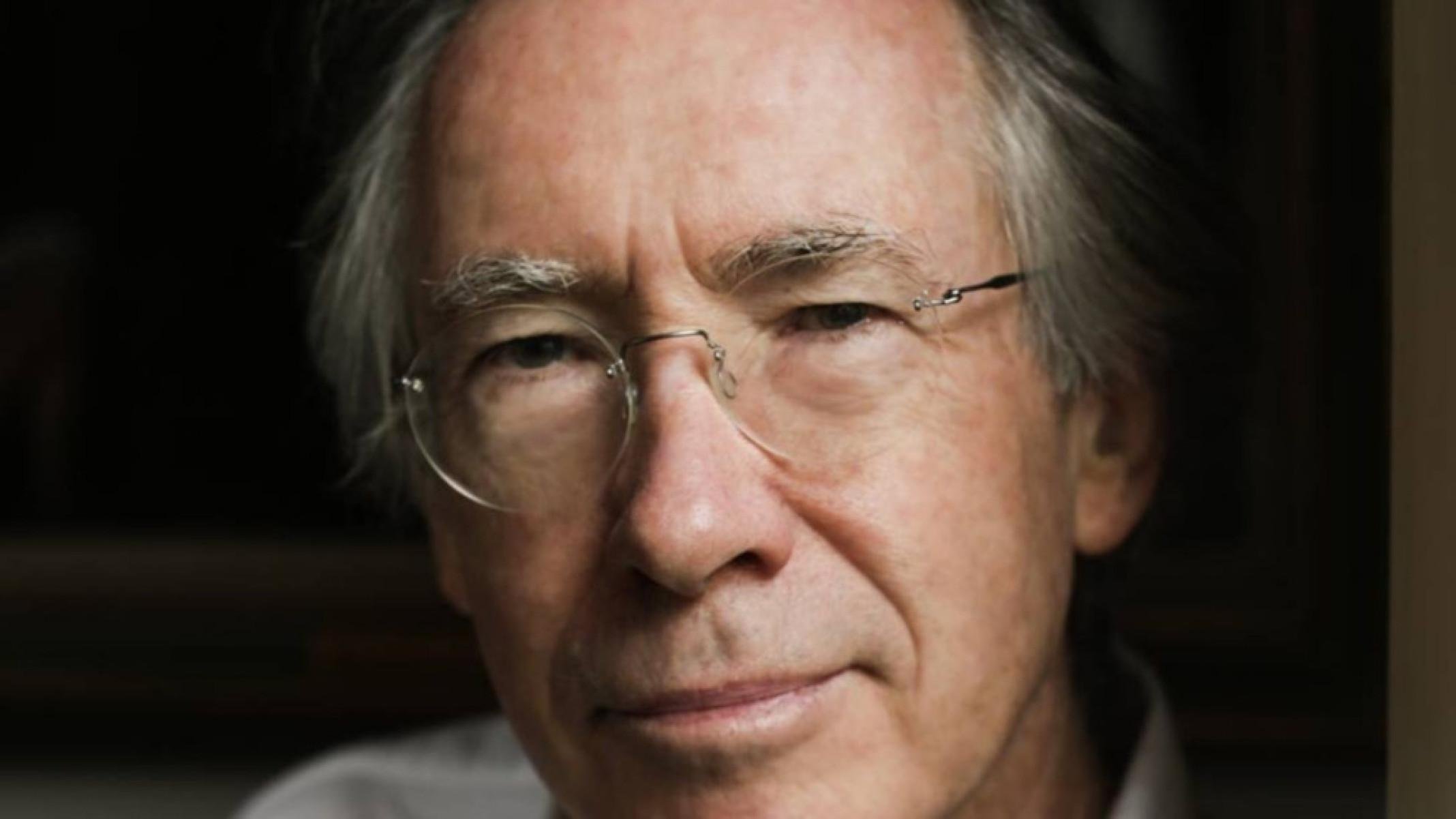 ‘O que devemos saber’, novo livro de Ian McEwan, deve chegar ao Brasil em março
