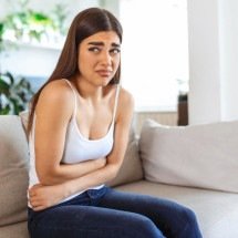 Nem sempre é virose: dor abdominal pode ser sinal de infecção intestinal - stefamerpik/FreePik