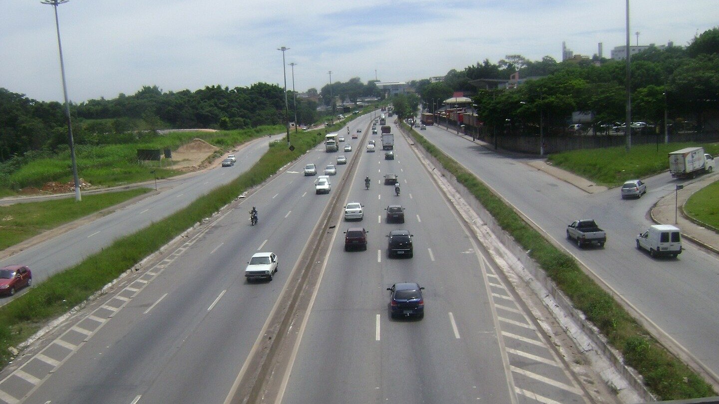 Obras do Anel Rodoviário de BH: o que está previsto no projeto de R$ 1 bilhão - Por Andrevruas - Obra do pr&oacute;prio, CC BY 3.0, https://commons.wikimedia.org/w/index.php?curid=9202854