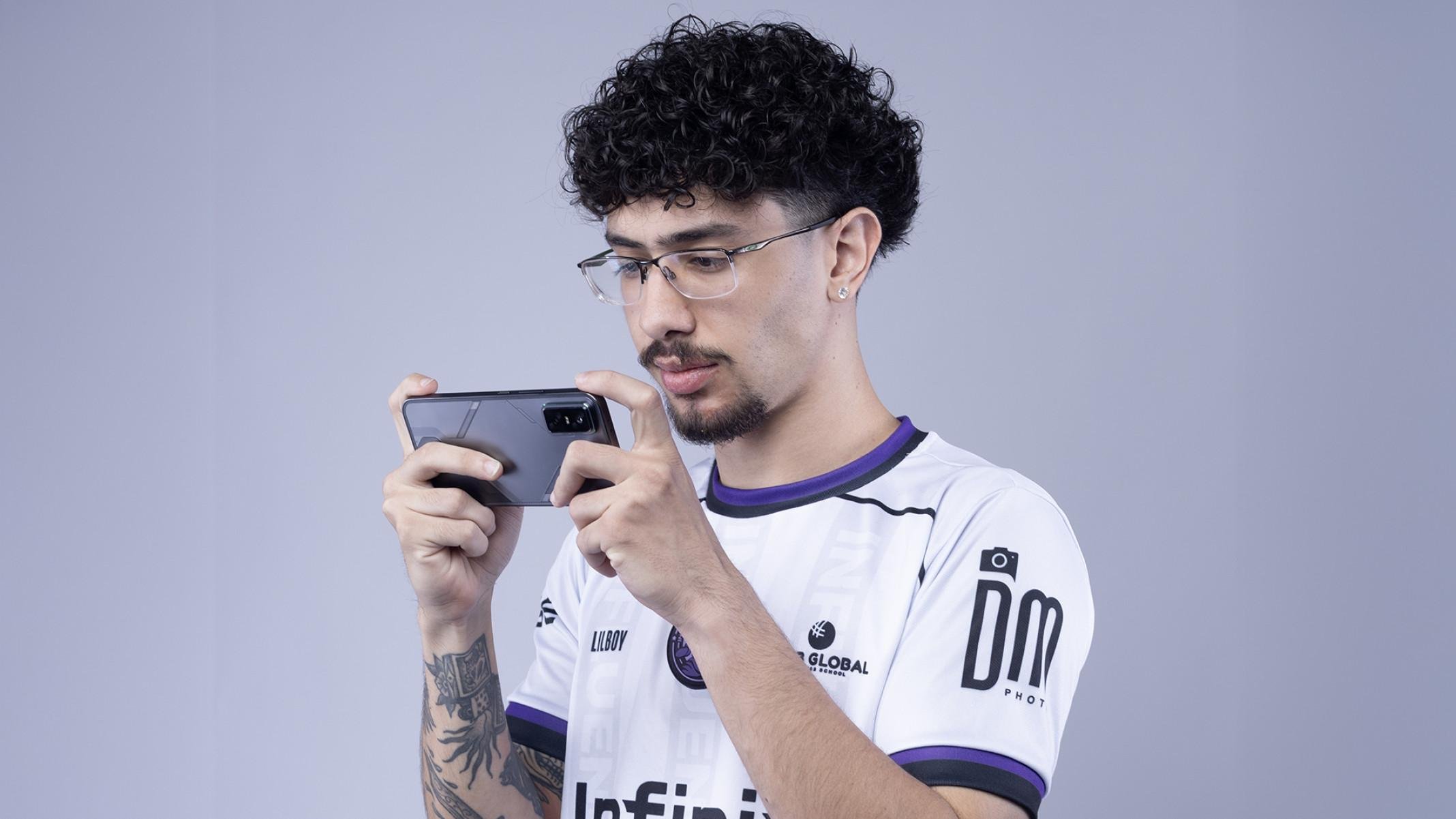 Infinix traz smartphone gamer GT 30 Pro para Brasil - DINO