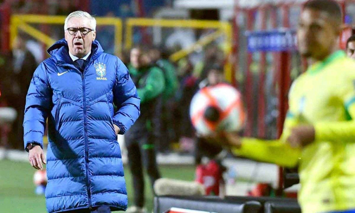 Técnico Carlo Ancelotti conhecerá amanhã os adversários do Brasil na fase de grupos da Copa do Mundo de 2026 -  (crédito: Daniel MIRANDA / AFP)