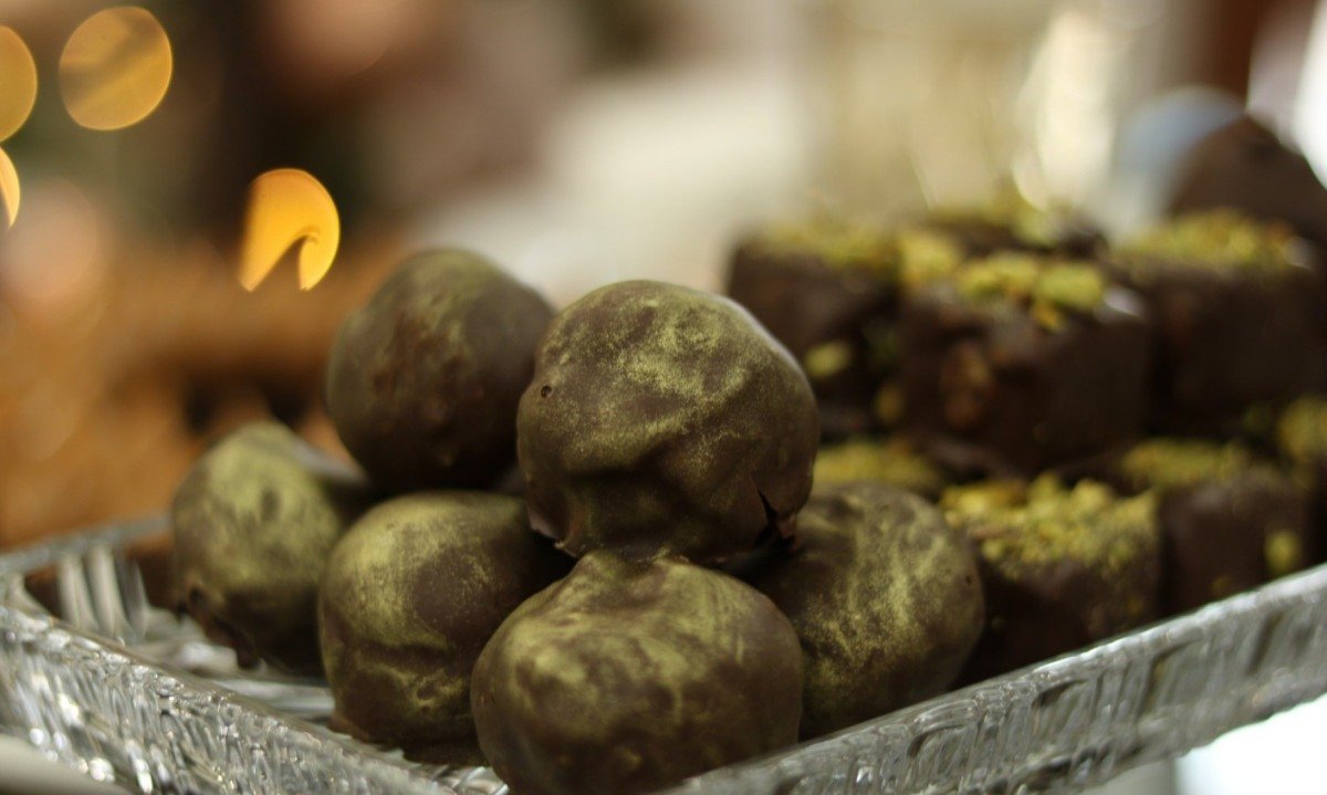 A trufa de chocotone da Isadora Galarane tem ganache de laranja e chocolate meio amargo