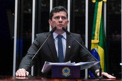 Moro comparou Gilmar Mendes com o ex-imperador Dom Pedro I, que, em 1824 ditou uma ordem semelhante na Constituição Imperial, tornando sua figura como 'inviolável e sagrada' -  (crédito: Jefferson Rudy/Agência Senado)