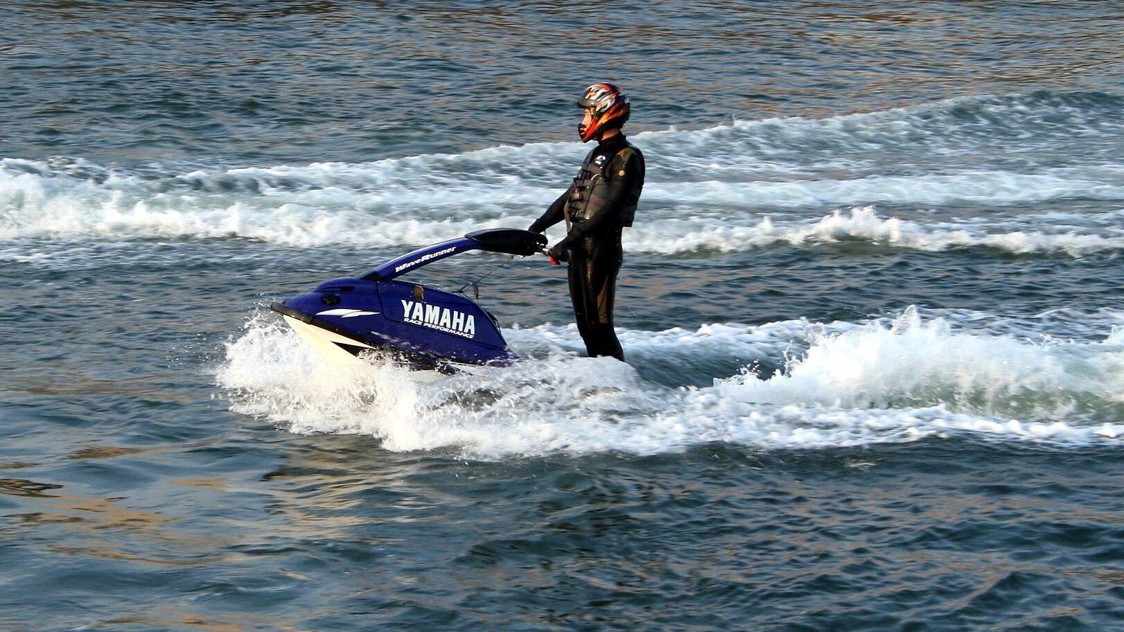 As regras para pilotar moto aquática no Brasil que você precisa saber - Por Remi Jouan - Photo taken by Remi Jouan, CC BY-SA 3.0, https://commons.wikimedia.org/w/index.php?curid=1934684