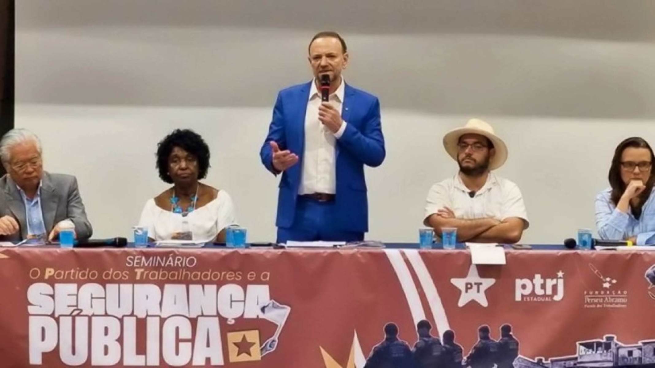 Bate-boca em seminário expõe dificuldade do PT no debate sobre segurança em 2026