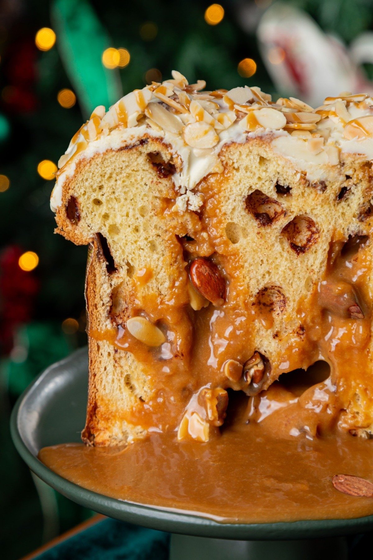 A grande novidade do ano na Márcio Brito é o chocolate branco caramelizado com amêndoas 