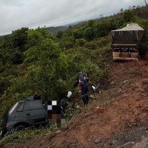 Identificados os corpos de três pessoas mortas em acidente na BR-251 - Samu/divulga&ccedil;&atilde;o