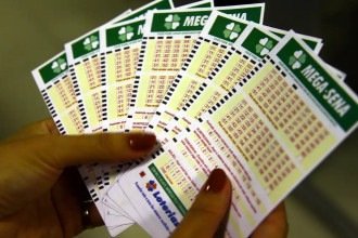 Mega-Sena 2950 acumula e vai a R$ 44 milhões; 4 apostas de MG levam a quina