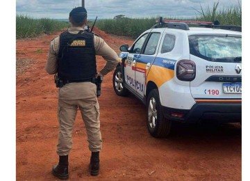 Homem morre após ser encontrado gravemente ferido e amordaçado em canavial -  (crédito: PMMG/Divulgação)
