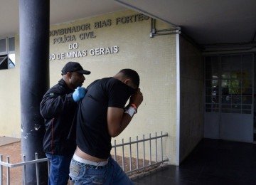 Até o momento, dois suspeitos foram presos por participação no ataque -  (crédito: Túlio Santos/EM/D.A.Press)