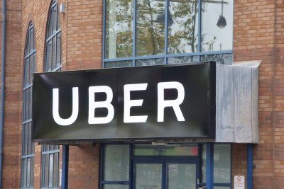 Central de Seguran&ccedil;a da Uber re&uacute;ne recursos para pedir ajuda e compartilhar a localiza&ccedil;&atilde;o da viagem em tempo real -  (crédito: Elliott Brown / Flickr)