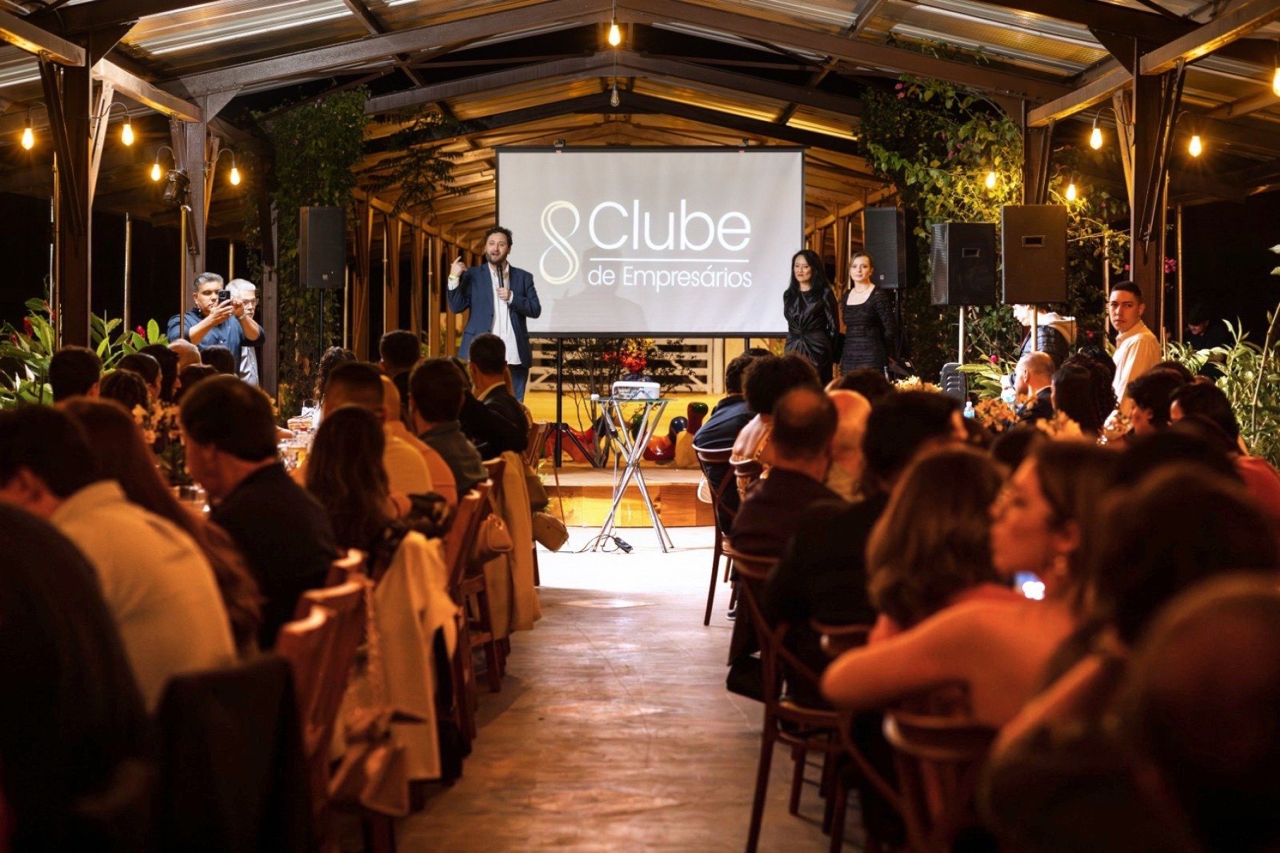 Clube de Empresários lança app em Convenção Nacional - DINO