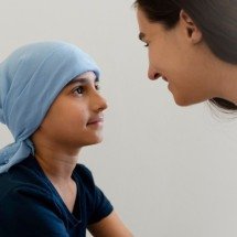 Como apoiar alguém com câncer: 10 atitudes que fazem diferença - Freepik