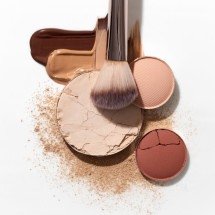 Posso usar produtos vencidos? Saiba os riscos - FreePik