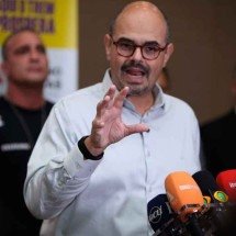 Simões conduz reuniões sucessivas com parlamentares e prefeitos, costura apoios partidários e antecipa arranjos -  (crédito: Edésio ferreira/em/d.a presss)