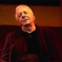 Marco Nanini se apresenta em espetáculo com união de música e literatura - Reprodução do Instagram @marconaniniator