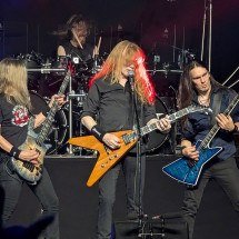 Megadeth oficializa o fim da banda e inicia turnê de despedida em 2026 - Wikimedia Commons / Justice for the Beholder of the Harvester of Blackened Straw