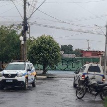 MG: homem mata companheira com picareta e se entrega à polícia - PMMG