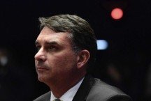 Com Fl&#225;vio, Centr&#227;o v&#234; Bolsonaro no &#8216;risco total&#8217; para manter esp&#243;lio eleitoral