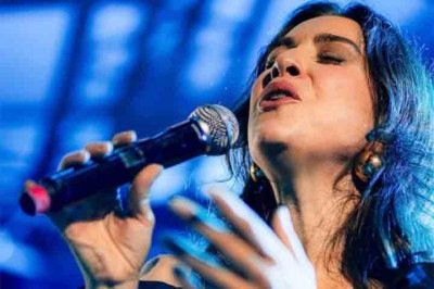 A cantora Roberta Sá irá lançar no dia 12 de dezembro de 2025 o projeto audiovisual “Tudo que Cantei Sou”, registrado em uma apresentação sem público na Casa de Francisca, em São Paulo. 
 -  (crédito: Reprodução do Instagram @robertasaoficial)