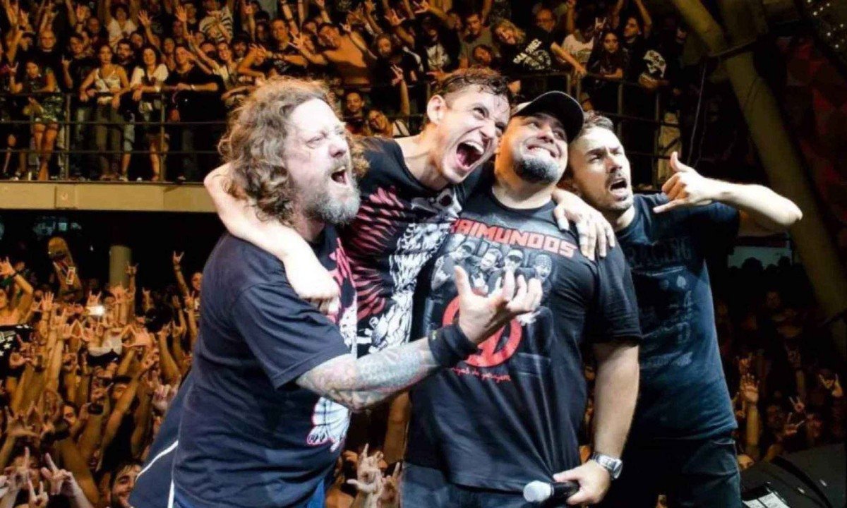 Raimundos, na época de Canisso