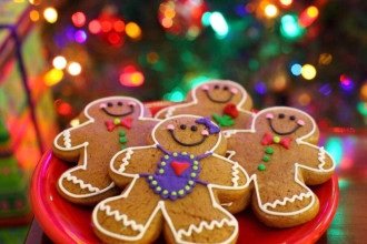 Essa receita de biscoito natalino é simples, divertida e perfeita para dar de lembrança