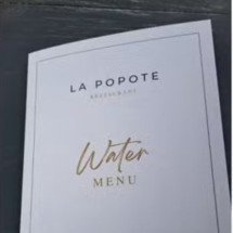 Água chique: Restaurante lança ‘carta de águas minerais’ ao estilo dos cardápios de vinho - Reprodução/Instagram @lapopoteuk