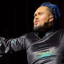 Quem era Vitor Dumont, ator de 25 anos que morreu em espetáculo em SP - Reproduçao/Redes sociais