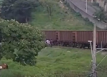 Vítima foi socorrida com ferimentos na cabeça e em uma das pernas  -  (crédito: Página Independência Hills/Instagram)